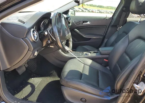 2015 Mercedes-Benz Gla 250 из США, поврежденный, VIN WDCTG4EB3FJ129132